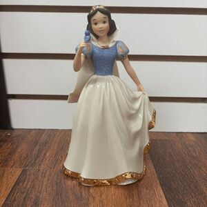 Lenox Disney Showcase Collection Snow White with Bluebird